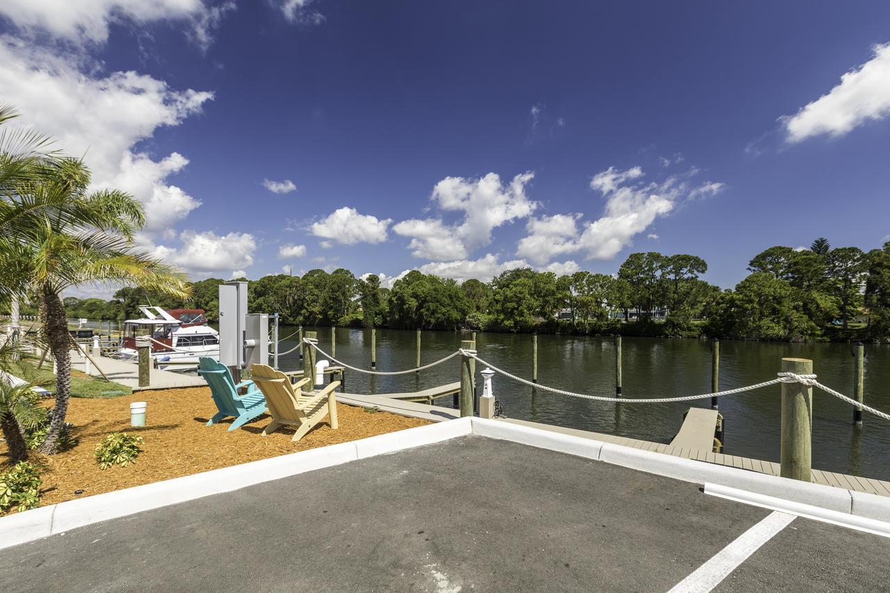 Cape Crossing Resort & Marina Merritt Island المظهر الخارجي الصورة